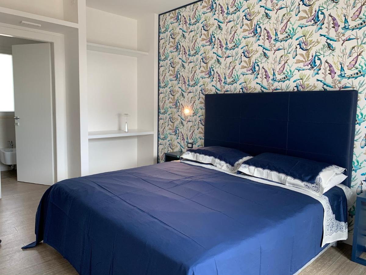 La Porta Sulla Spiaggia Casa Vacanze Su Forti Bagian luar foto