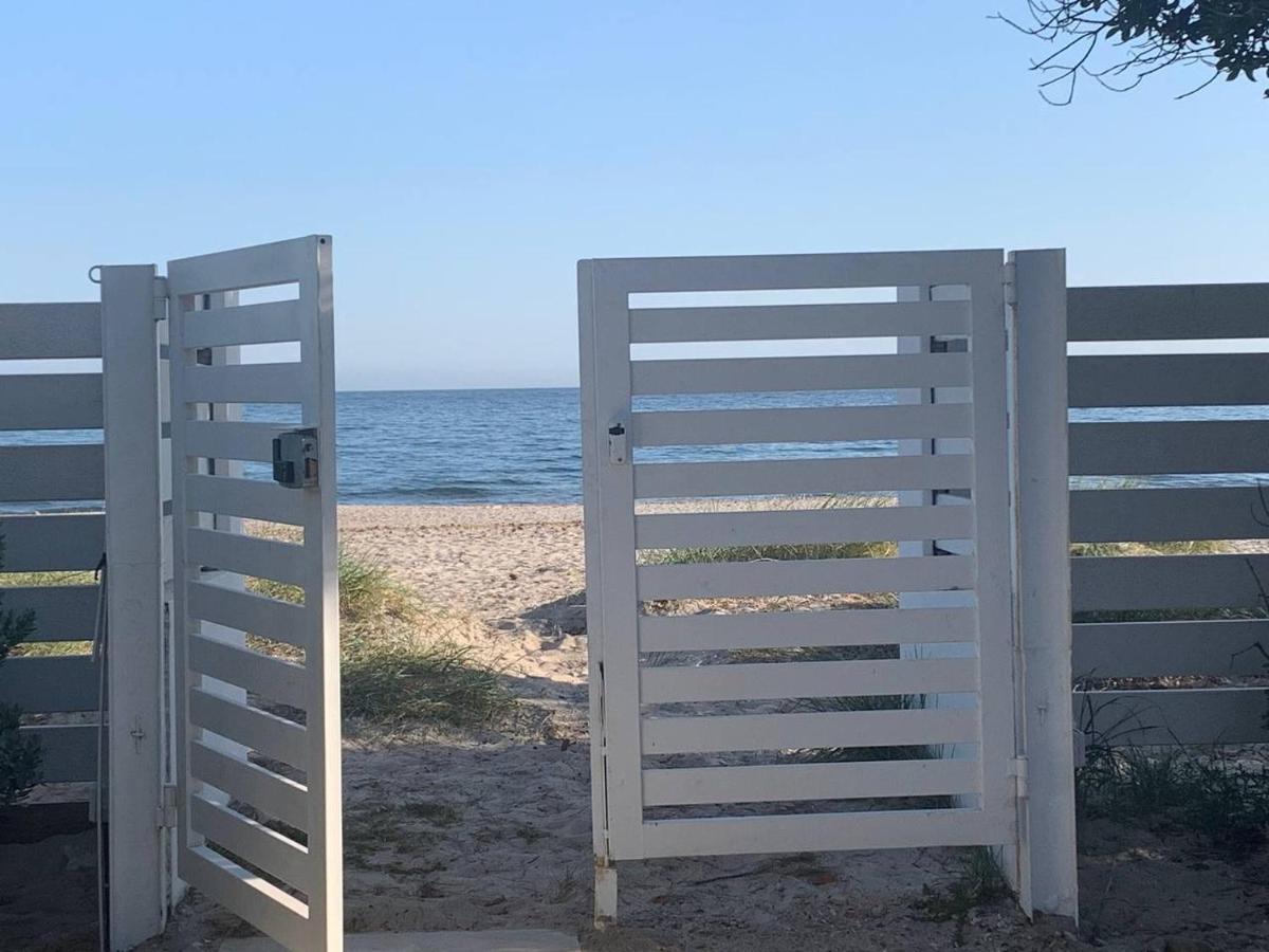 La Porta Sulla Spiaggia Casa Vacanze Su Forti Bagian luar foto
