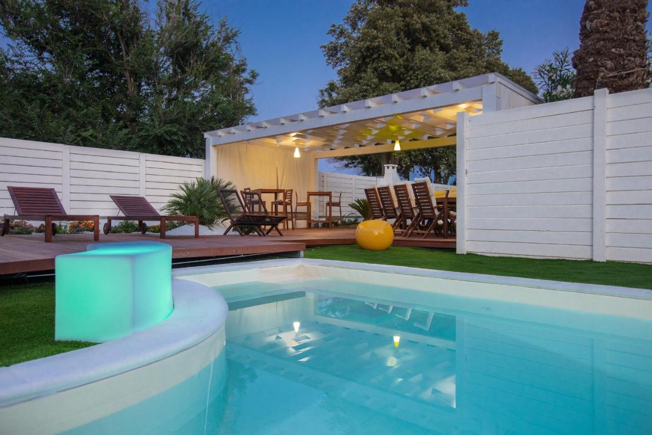 La Porta Sulla Spiaggia Casa Vacanze Su Forti Bagian luar foto