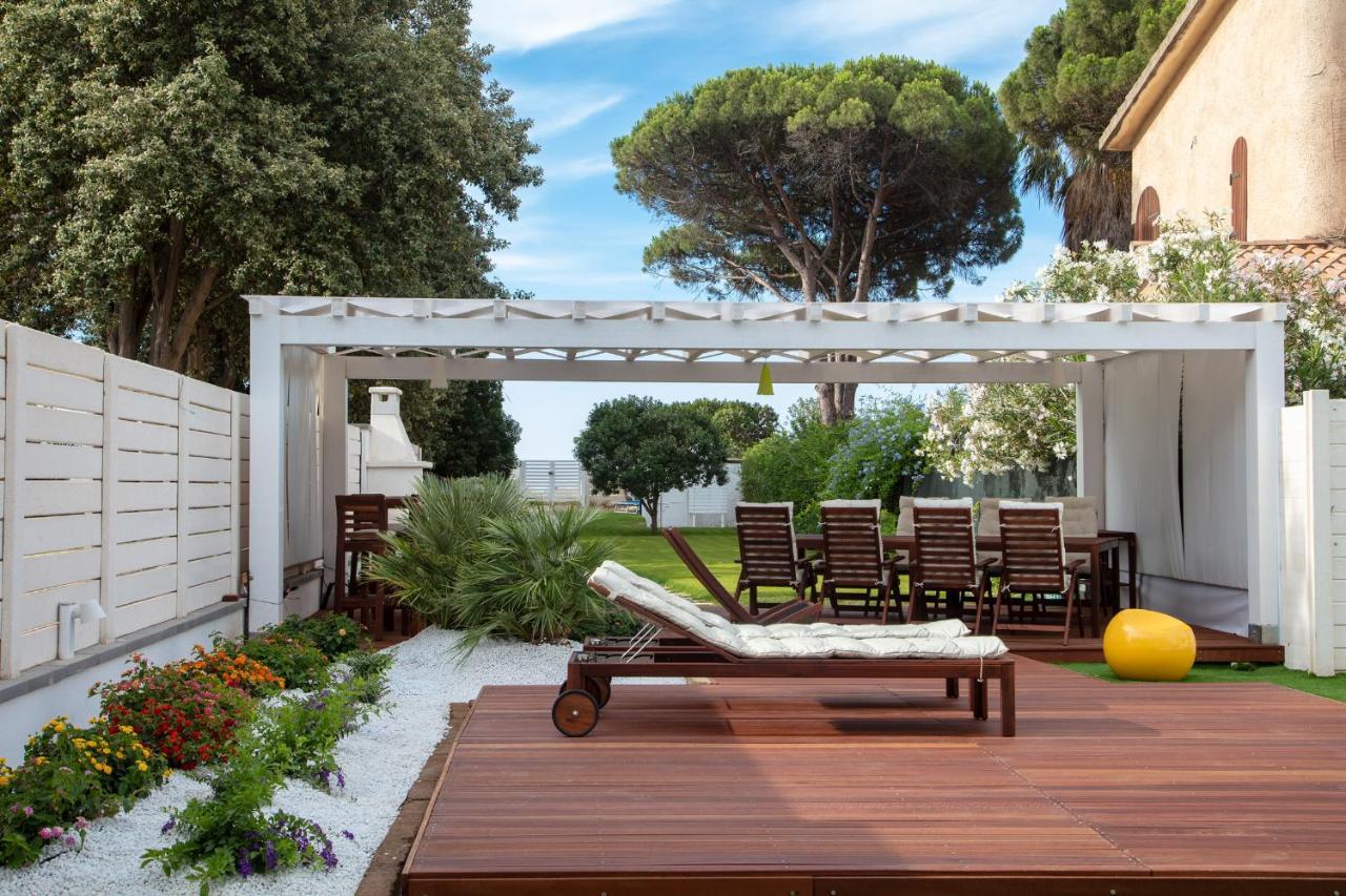 La Porta Sulla Spiaggia Casa Vacanze Su Forti Bagian luar foto