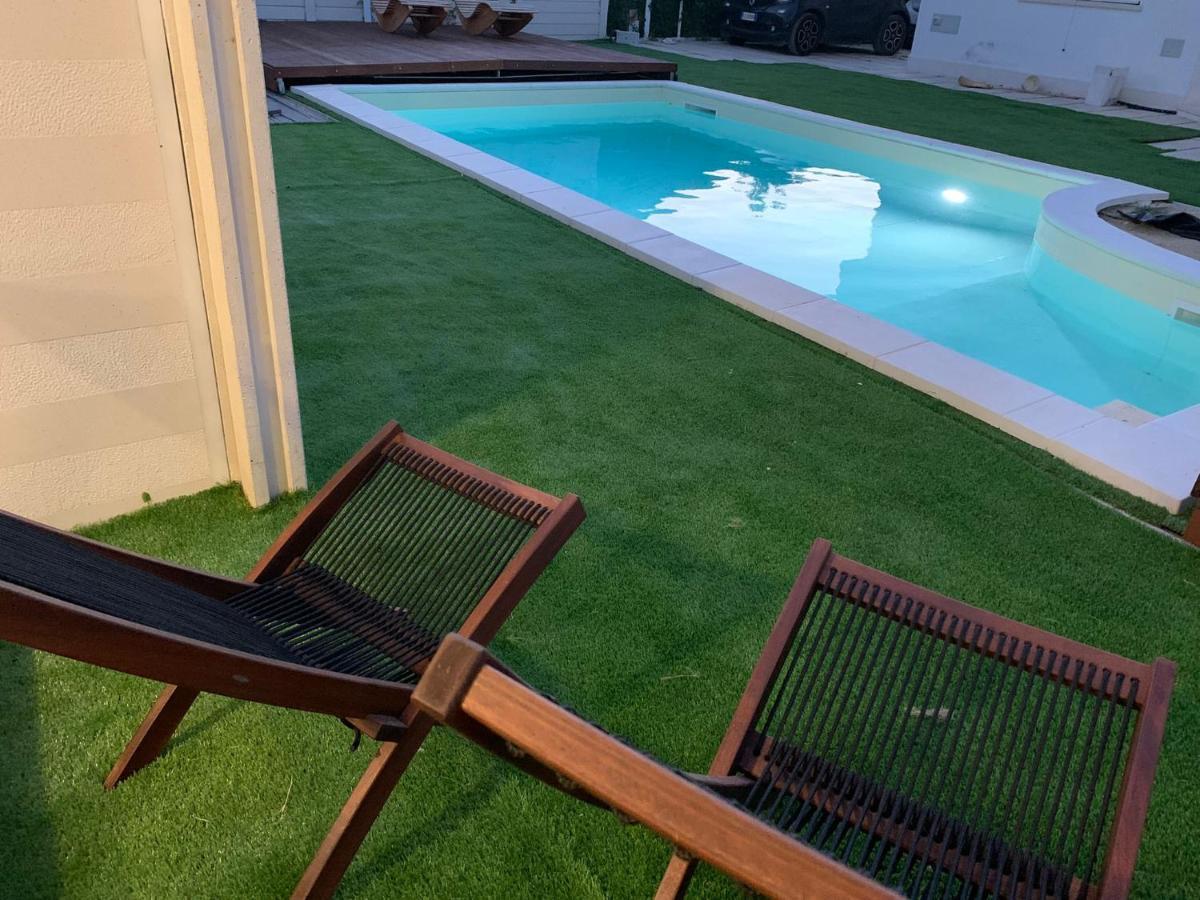 La Porta Sulla Spiaggia Casa Vacanze Su Forti Bagian luar foto