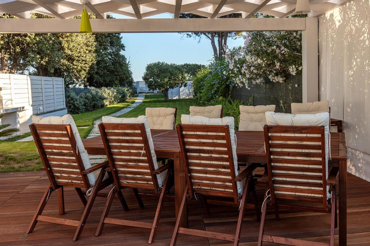 La Porta Sulla Spiaggia Casa Vacanze Su Forti Bagian luar foto
